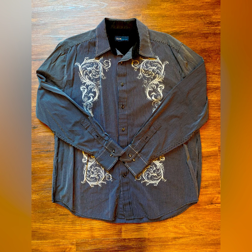 Blue long sleeve dress shirt men’s size XL